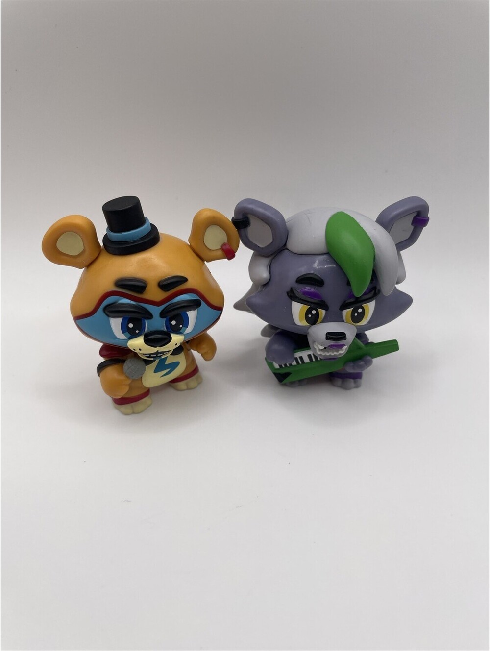 Glamrock Freddy And Roxanne Wolf Mystery Minis